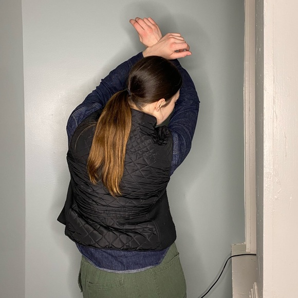 Shine K Black Quilted Vest - Picture 3 of 5